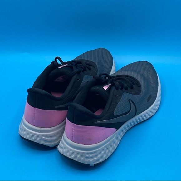 Nike Revolution 5 Women's Trainers - Picture 4 of 5